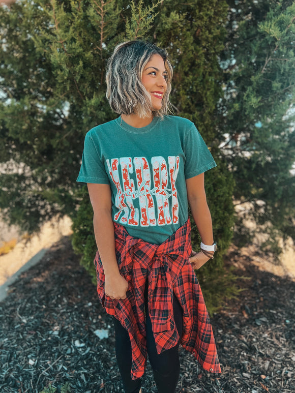 MERRY VIBES TEE  {{PREORDER}}
