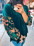 HUNTER GREEN PUFF FLORAL SLEEVE TOP