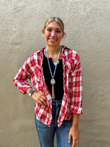 RED DOUBLE POCKET PLAID BUTTON DOWN