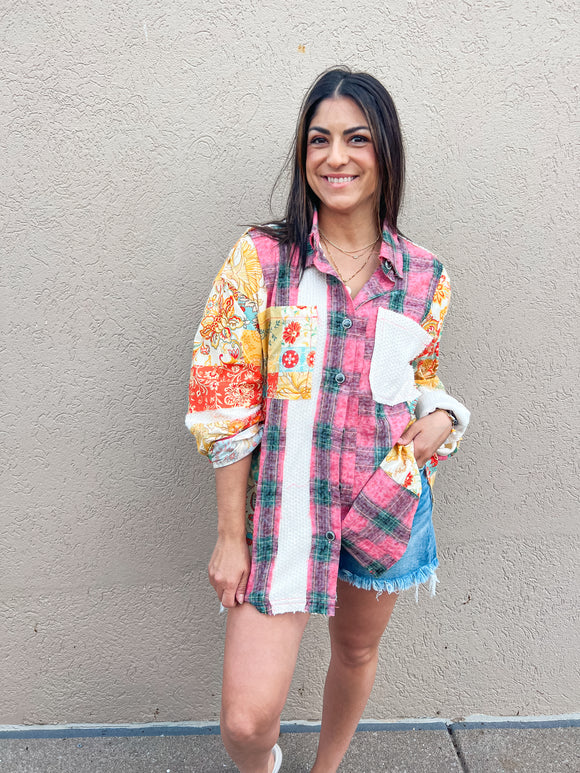 FLORAL/FLANNEL MIX BUTTON UP