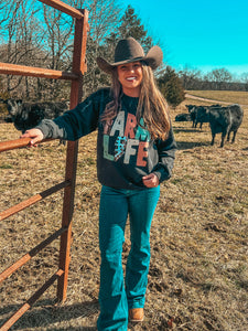 FARM LIFE SWEATSHIRT {{ PREORDER }}