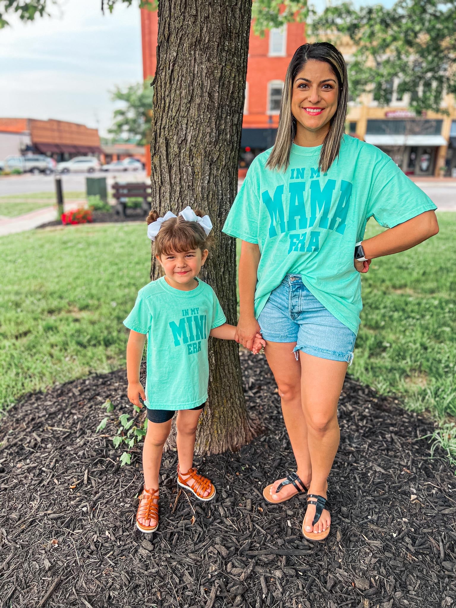 KIDS CHIEFS TEE {{PREORDER}} – Heart of Dixie Boutique