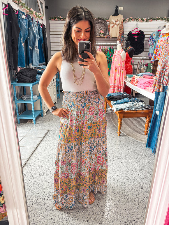 TIERED SKIRT W/SMOCKED WAISTBAND